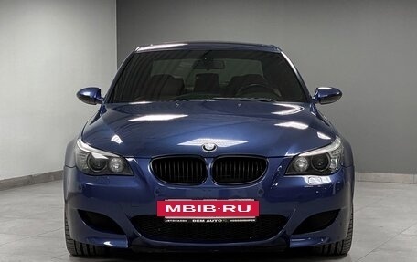 BMW M5, 2005 год, 3 300 000 рублей, 2 фотография