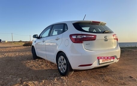 KIA Rio III рестайлинг, 2014 год, 900 000 рублей, 2 фотография