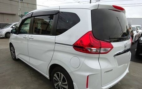 Honda Freed II, 2021 год, 1 310 000 рублей, 6 фотография