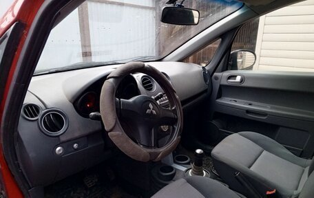 Mitsubishi Colt VI рестайлинг, 2004 год, 320 000 рублей, 6 фотография