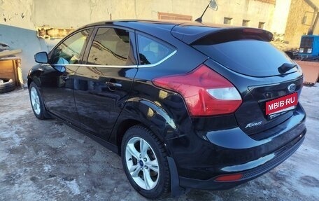 Ford Focus III, 2013 год, 725 000 рублей, 2 фотография