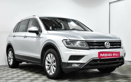 Volkswagen Tiguan II, 2018 год, 2 590 000 рублей, 4 фотография