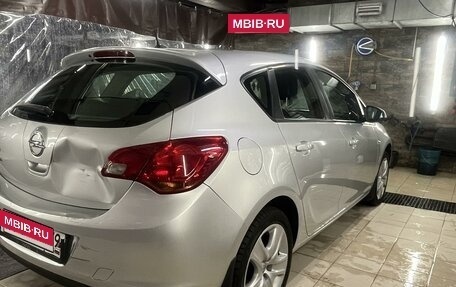 Opel Astra J, 2012 год, 850 000 рублей, 4 фотография