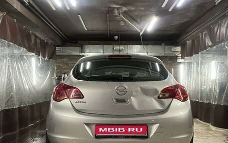 Opel Astra J, 2012 год, 850 000 рублей, 5 фотография