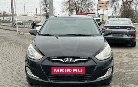 Hyundai Solaris II рестайлинг, 2012 год, 829 000 рублей, 2 фотография