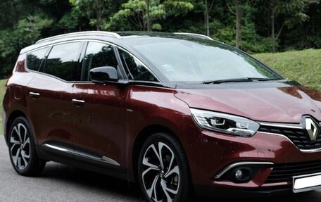 Renault Scenic IV, 2018 год, 1 700 000 рублей, 1 фотография