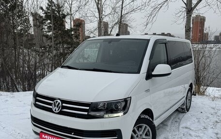 Volkswagen Caravelle T6 рестайлинг, 2019 год, 3 150 000 рублей, 1 фотография