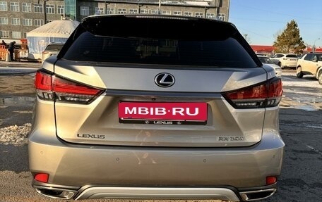 Lexus RX IV рестайлинг, 2021 год, 6 200 000 рублей, 7 фотография