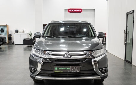 Mitsubishi Outlander III рестайлинг 3, 2015 год, 1 770 000 рублей, 2 фотография