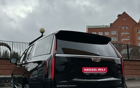 Cadillac Escalade V, 2021 год, 15 565 000 рублей, 5 фотография