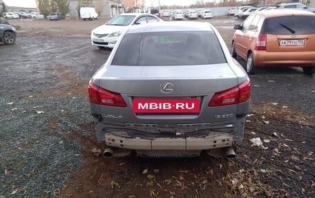 Lexus IS II рестайлинг 2, 2007 год, 900 000 рублей, 8 фотография