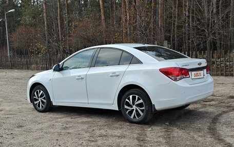 Chevrolet Cruze II, 2012 год, 830 000 рублей, 7 фотография