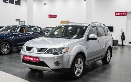 Mitsubishi Outlander III рестайлинг 3, 2008 год, 1 060 000 рублей, 1 фотография