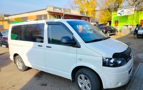 Volkswagen Caravelle T5, 2013 год, 2 000 000 рублей, 1 фотография