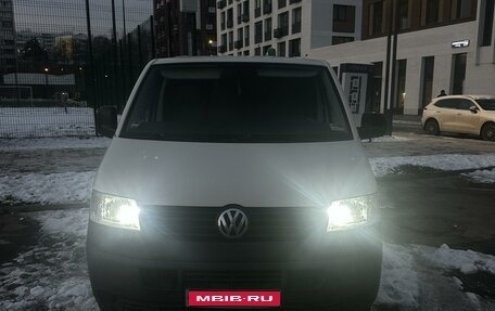 Volkswagen Transporter T5 рестайлинг, 2007 год, 1 200 000 рублей, 1 фотография