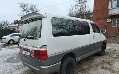 Toyota HiAce H100, 1994 год, 590 000 рублей, 8 фотография