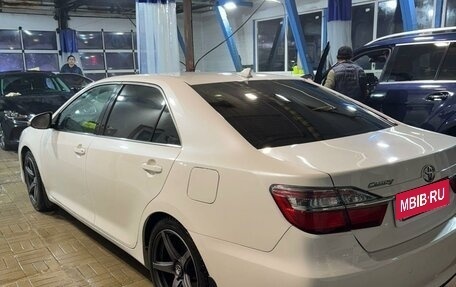 Toyota Camry, 2017 год, 2 600 000 рублей, 5 фотография