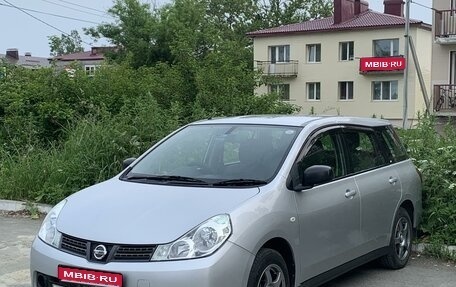 Nissan Wingroad III, 2011 год, 800 000 рублей, 1 фотография