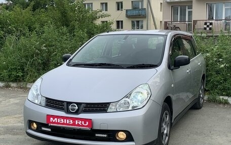 Nissan Wingroad III, 2011 год, 800 000 рублей, 3 фотография