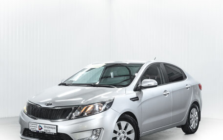 KIA Rio III рестайлинг, 2013 год, 890 000 рублей, 3 фотография