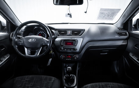 KIA Rio III рестайлинг, 2013 год, 890 000 рублей, 11 фотография