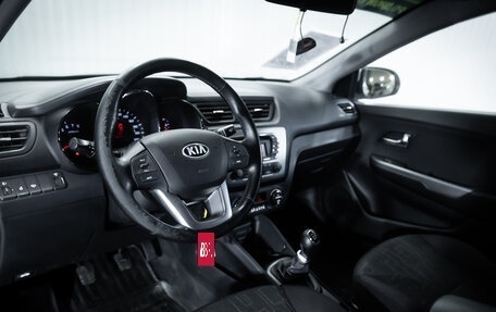 KIA Rio III рестайлинг, 2013 год, 890 000 рублей, 10 фотография