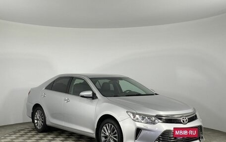 Toyota Camry, 2016 год, 2 370 000 рублей, 2 фотография