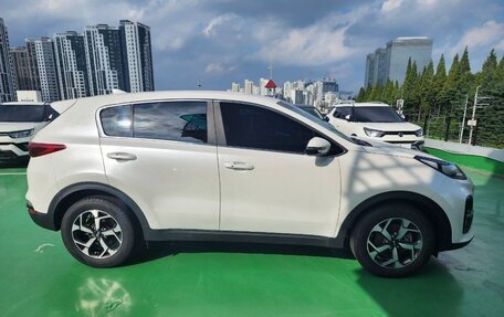 KIA Sportage IV рестайлинг, 2020 год, 2 200 000 рублей, 2 фотография