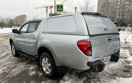 Mitsubishi L200 IV рестайлинг, 2014 год, 1 375 000 рублей, 7 фотография