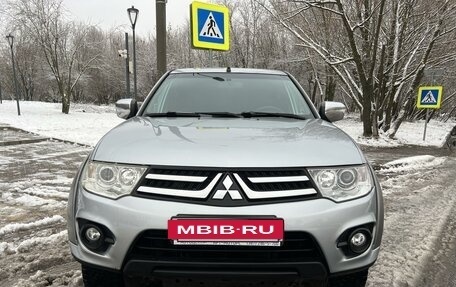 Mitsubishi L200 IV рестайлинг, 2014 год, 1 375 000 рублей, 5 фотография