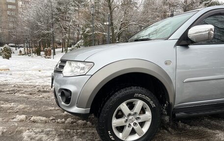 Mitsubishi L200 IV рестайлинг, 2014 год, 1 375 000 рублей, 11 фотография