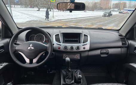 Mitsubishi L200 IV рестайлинг, 2014 год, 1 375 000 рублей, 18 фотография