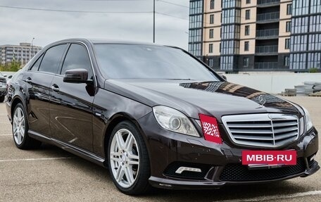 Mercedes-Benz E-Класс, 2010 год, 1 675 000 рублей, 3 фотография