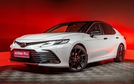 Toyota Camry, 2021 год, 3 290 000 рублей, 1 фотография