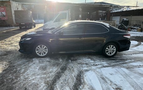 Toyota Camry, 2019 год, 2 350 000 рублей, 2 фотография