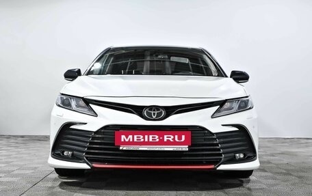 Toyota Camry, 2021 год, 3 290 000 рублей, 3 фотография