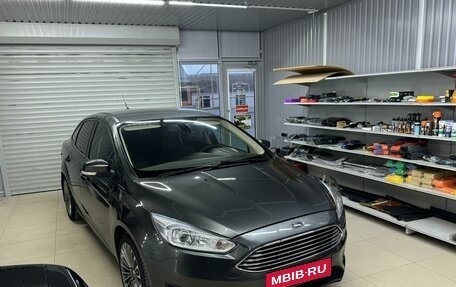 Ford Focus III, 2017 год, 1 330 000 рублей, 2 фотография