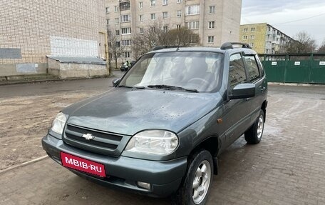 Chevrolet Niva I рестайлинг, 2006 год, 375 000 рублей, 1 фотография