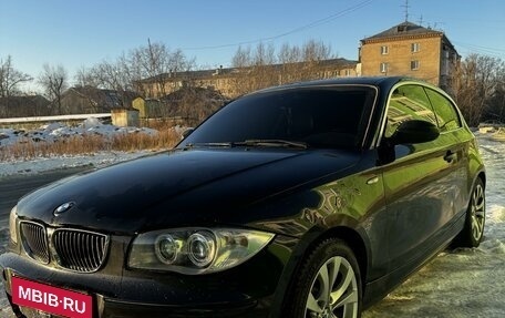 BMW 1 серия, 2007 год, 990 000 рублей, 1 фотография