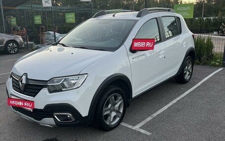 Renault Sandero II рестайлинг, 2020 год, 1 550 000 рублей, 2 фотография