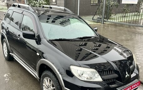 Mitsubishi Outlander III рестайлинг 3, 2005 год, 970 000 рублей, 2 фотография