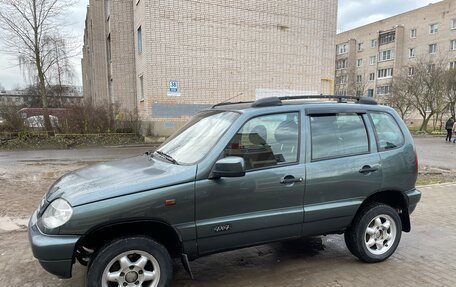 Chevrolet Niva I рестайлинг, 2006 год, 375 000 рублей, 2 фотография