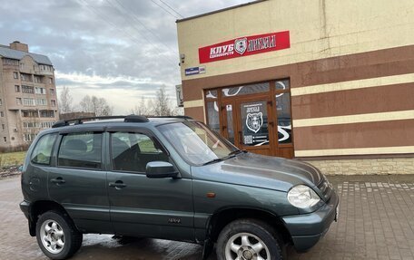 Chevrolet Niva I рестайлинг, 2006 год, 375 000 рублей, 6 фотография