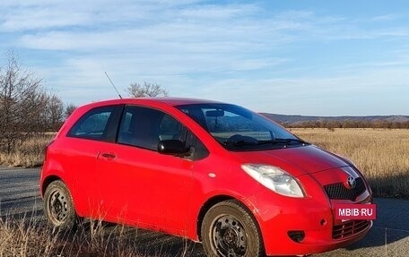 Toyota Yaris III рестайлинг, 2008 год, 670 000 рублей, 7 фотография