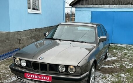 BMW 5 серия, 1993 год, 500 000 рублей, 15 фотография