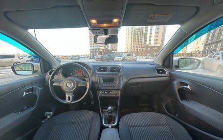 Volkswagen Polo VI (EU Market), 2013 год, 800 000 рублей, 10 фотография