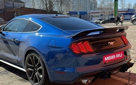 Ford Mustang VI рестайлинг, 2018 год, 3 300 000 рублей, 10 фотография