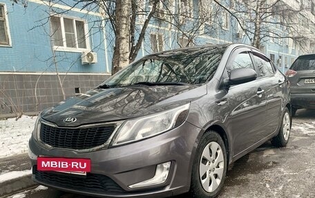 KIA Rio III рестайлинг, 2014 год, 970 000 рублей, 12 фотография