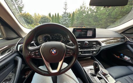 BMW 5 серия, 2018 год, 3 800 000 рублей, 6 фотография