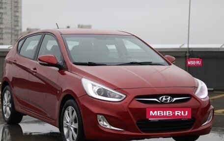 Hyundai Solaris II рестайлинг, 2013 год, 1 150 000 рублей, 3 фотография